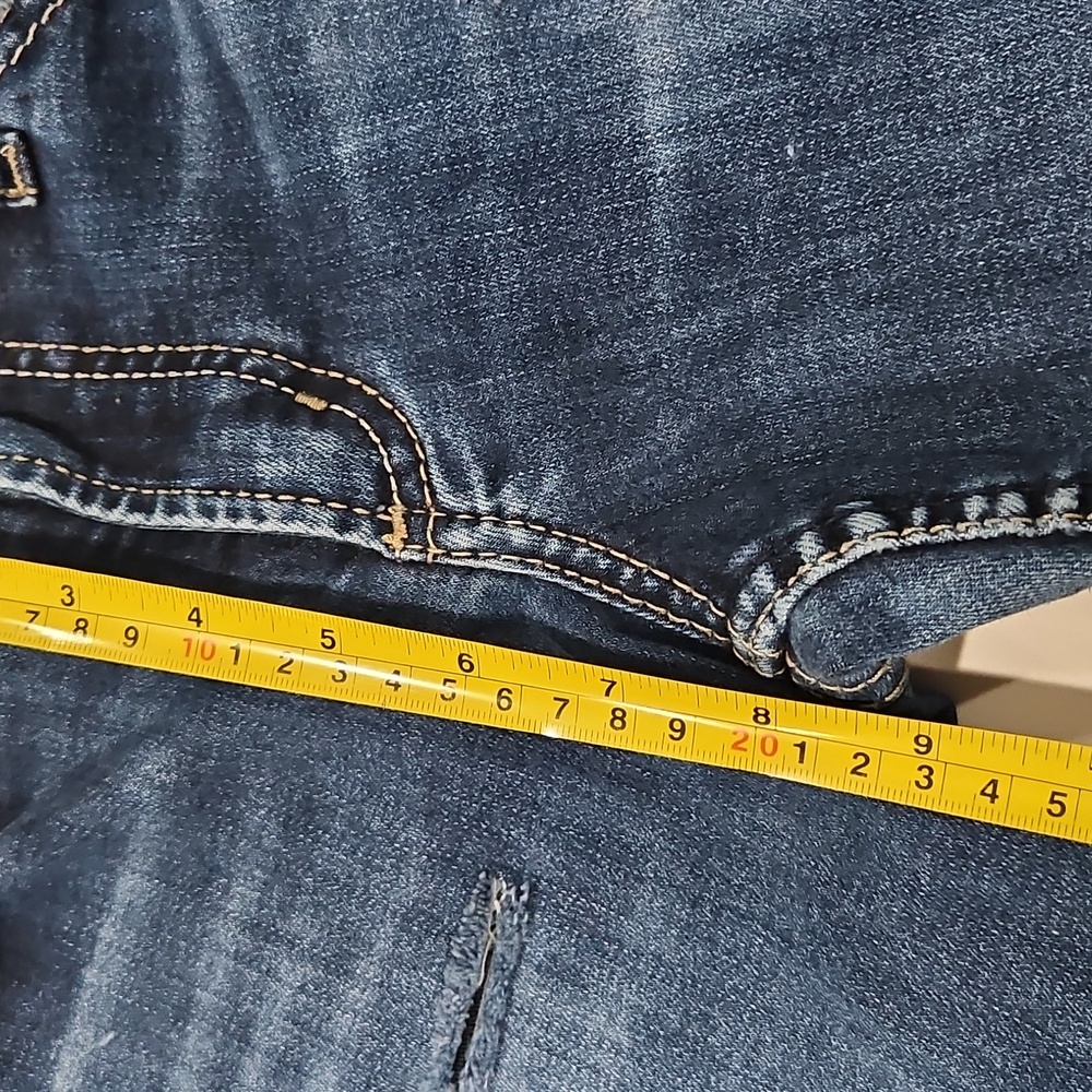Silver jeans capri. - Picture 7 of 11